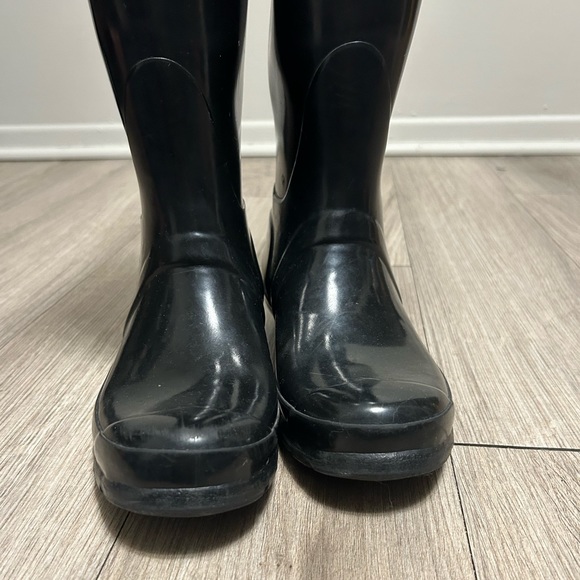 HUNTER Original Tall Gloss Rain Boots - Picture 3 of 9